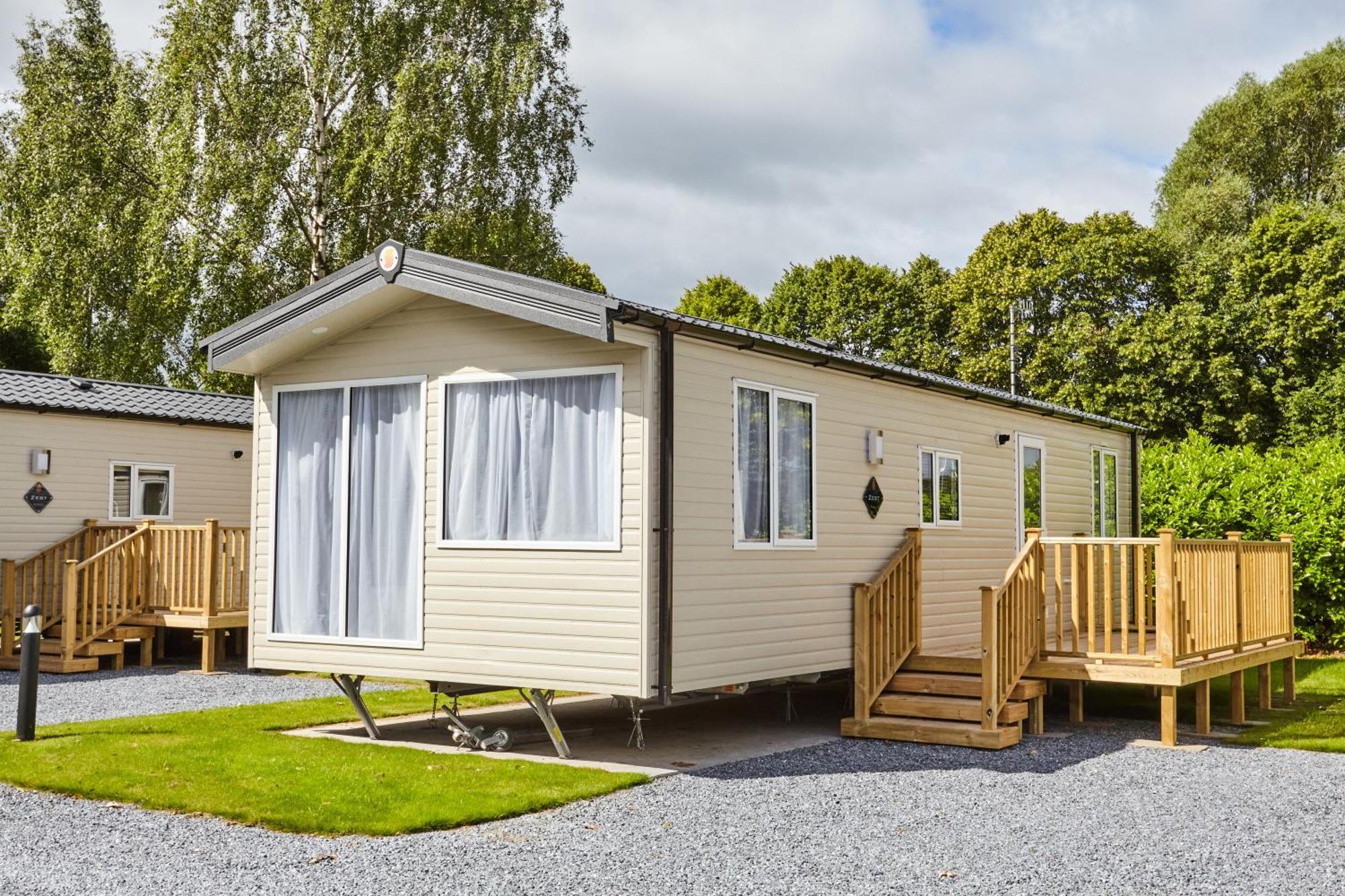 Braidhaugh Holiday Lodge And Glamping Park Crieff Exterior foto